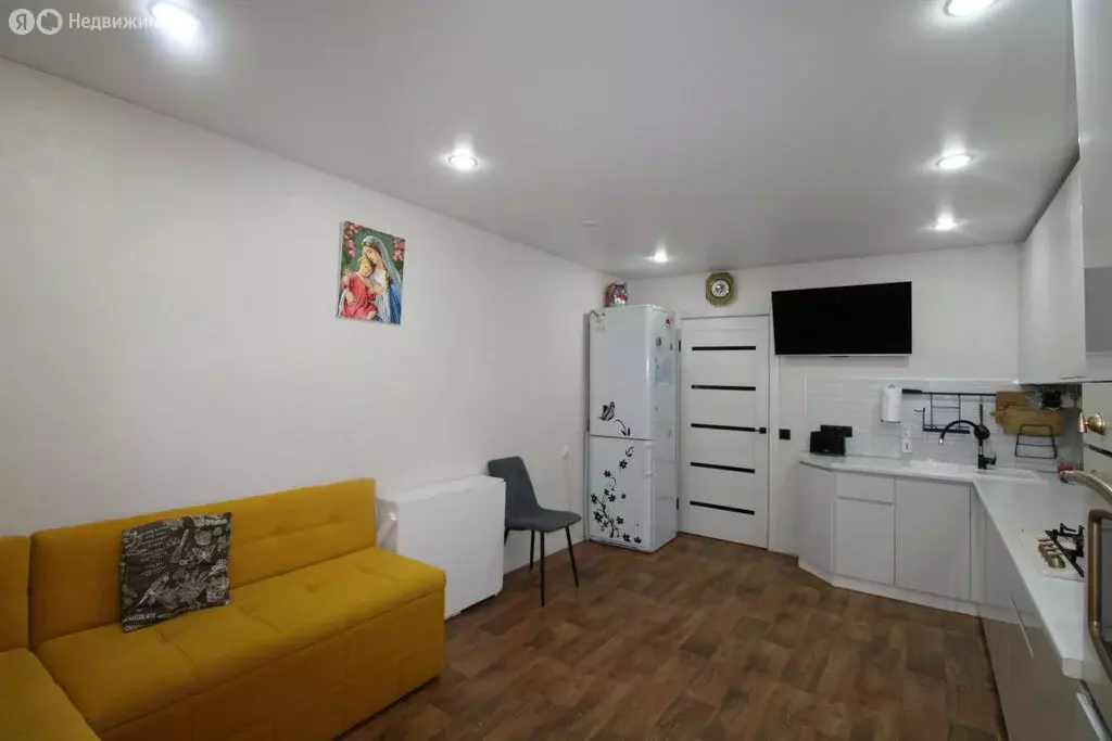 2-комнатная квартира: Туймазы, улица Мичурина, 17Д (60 м) - Фото 1