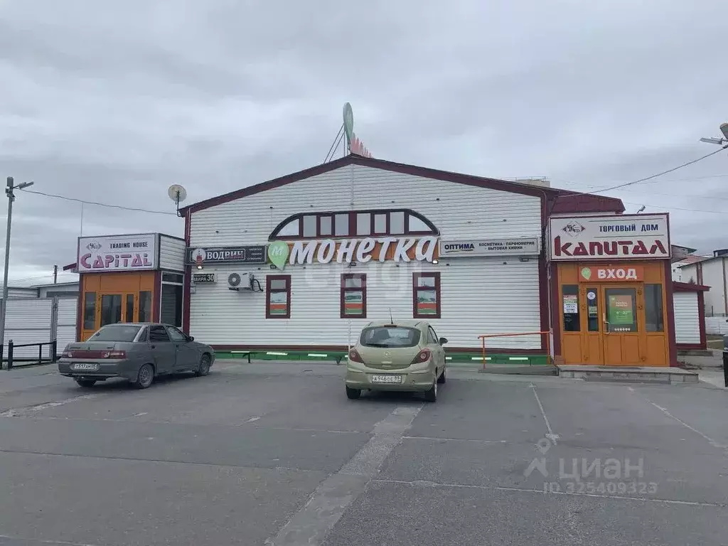 Торговая площадь в Ямало-Ненецкий АО, Новый Уренгой просп. Мира, 30 ... - Фото 1