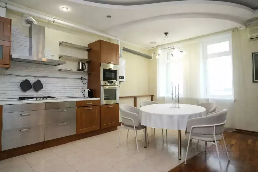 3-к кв. Татарстан, Казань ул. Мулланура Вахитова, 10 (114.0 м) - Фото 2
