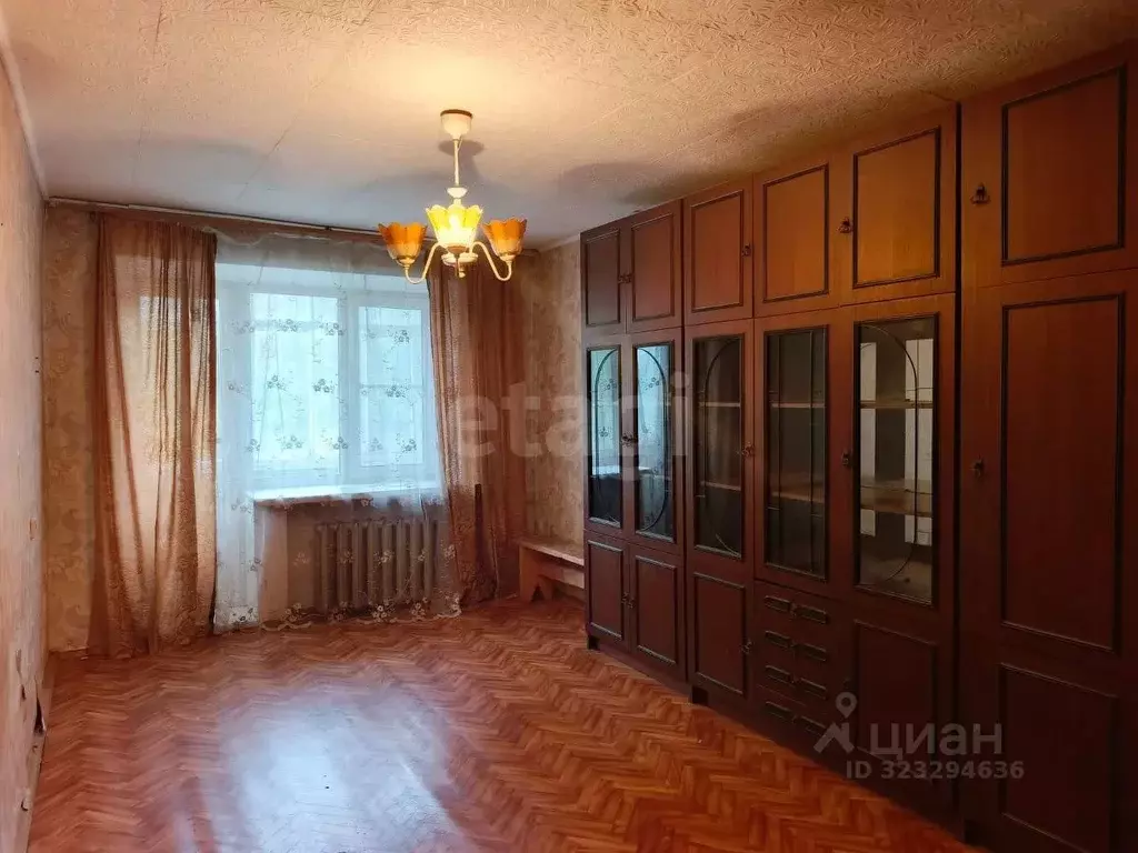 3-к кв. Калужская область, Малоярославецкий муниципальный округ, с. ... - Фото 1