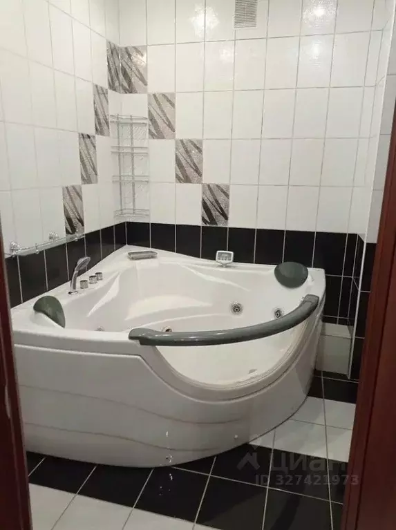 2-к кв. Ярославская область, Ярославль Советская ул., 57 (52.0 м) - Фото 1