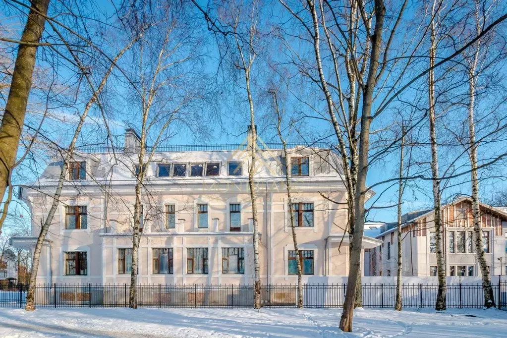 Дом в Санкт-Петербург наб. Реки Малой Невки, 37 (1117 м) - Фото 0