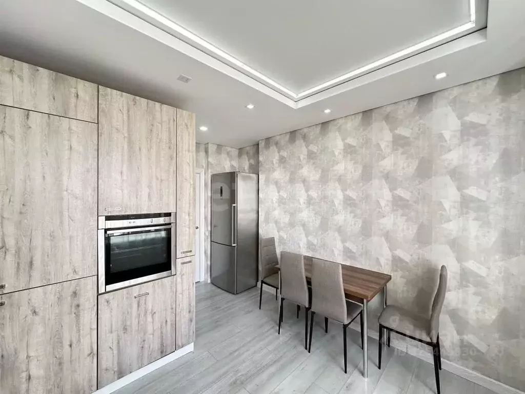 3-к кв. Москва, Москва, Московский г. ул. Никитина, 11к7 (81.7 м) - Фото 1