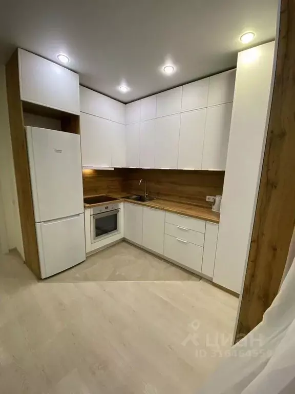 Студия Тюменская область, Тюмень ул. Дмитрия Менделеева, 2к2 (34.0 м) - Фото 1