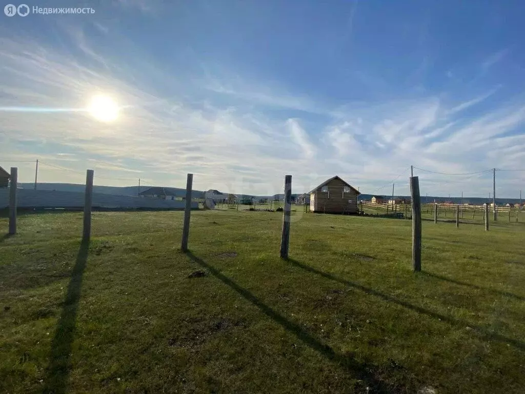 Участок в село Октемцы, улица Дружбы (12.1 м) - Фото 1
