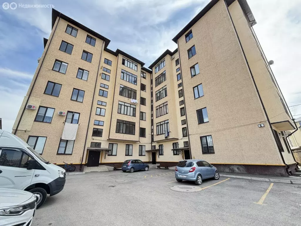 1-комнатная квартира: Нальчик, улица Мовсисяна, 21 (35 м) - Фото 1