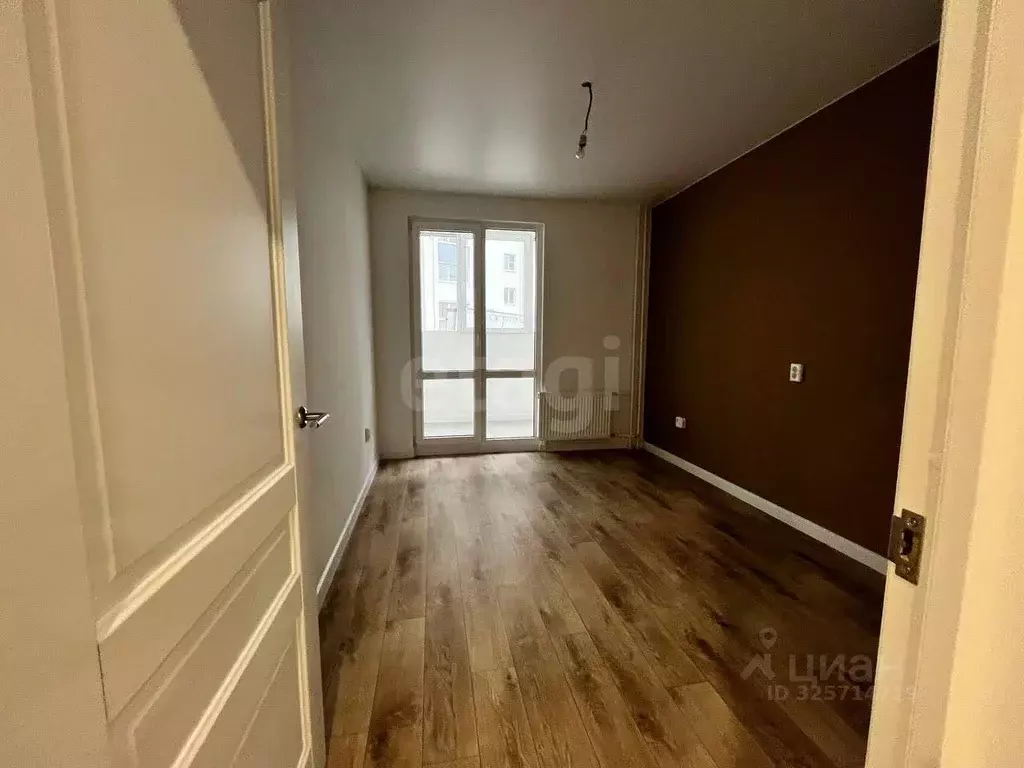 Студия Курская область, Курск ул. Энгельса, 158к2 (28.0 м) - Фото 2