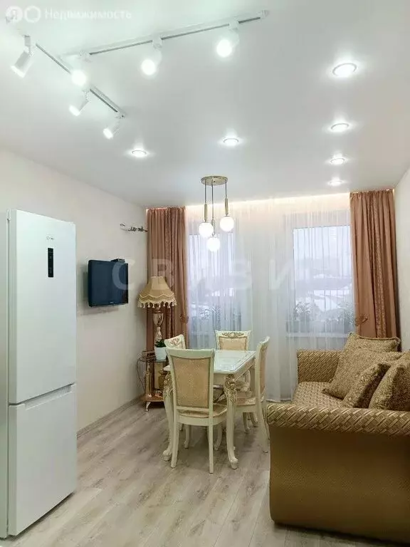 1-комнатная квартира: Тюмень, Комбинатская улица, 16к1 (46 м) - Фото 1