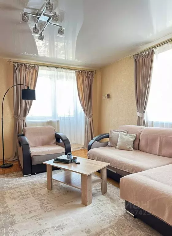 3-к кв. Свердловская область, Екатеринбург ул. Фурманова, 66 (92.0 м) - Фото 2