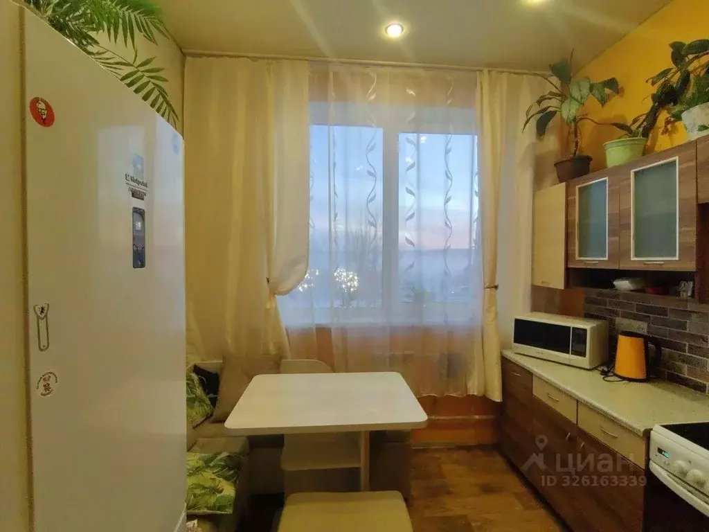 1-к кв. Иркутская область, Иркутск наб. Верхняя, 145/13 (33.5 м) - Фото 2