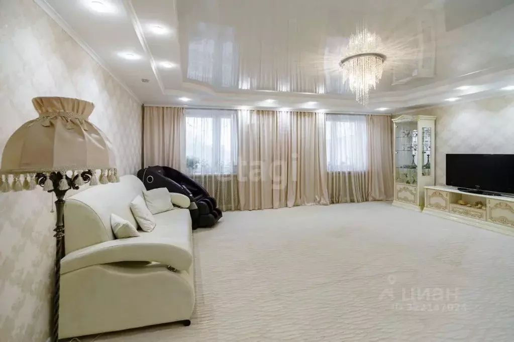 Дом в Ульяновская область, Ульяновск Урожайная ул., 15А (218 м) - Фото 0