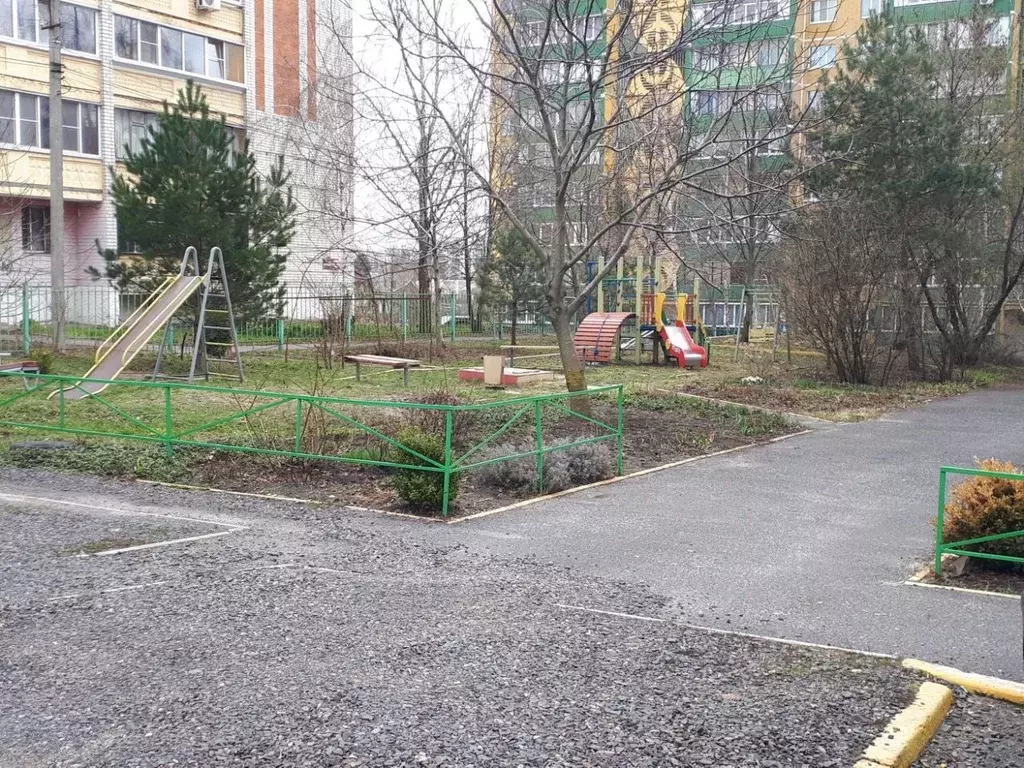 1-к кв. Курская область, Курск просп. Хрущева, 24 (40.0 м) - Фото 2