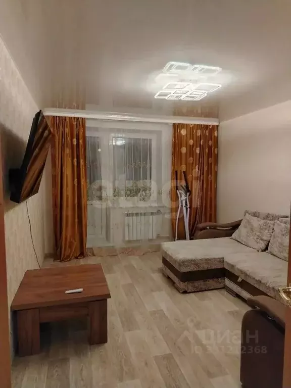 2-к кв. Тюменская область, Тюмень ул. Арктическая, 7 (50.0 м) - Фото 2