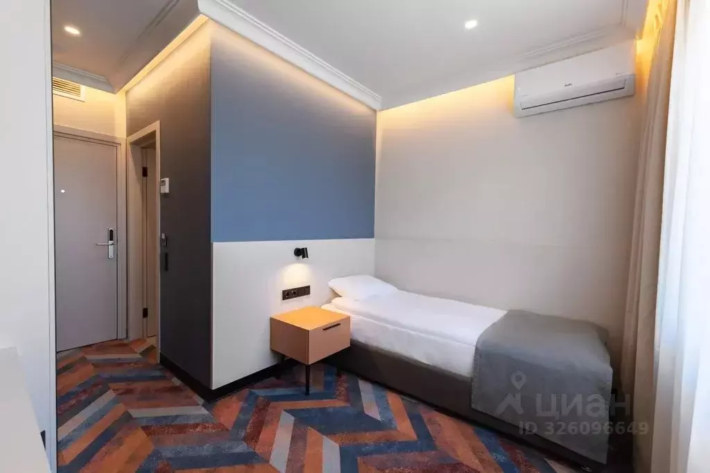 Комната Москва ул. Усачева, 35С1 - Фото 2