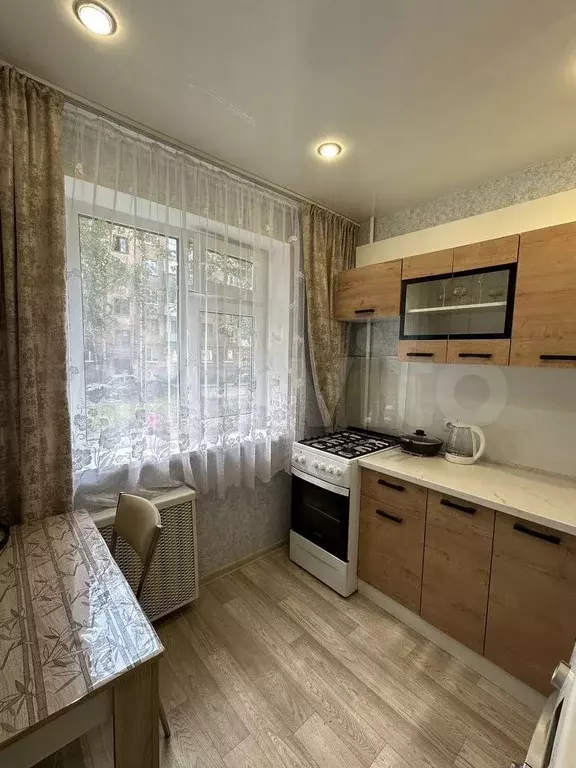 1-к. квартира, 32 м, 1/5 эт. - Фото 0