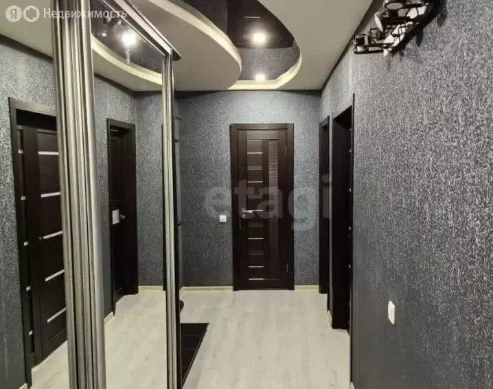 2-комнатная квартира: Тюмень, Широтная улица, 213 (60.5 м) - Фото 1