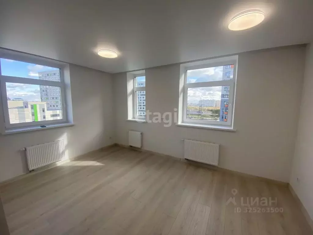 2-к кв. Тюменская область, Тюмень ул. Первооткрывателей, 8 (46.4 м) - Фото 1