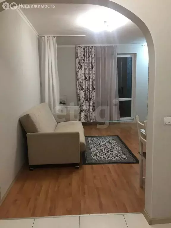 Квартира-студия: Тюмень, улица Ю.-Р.Г. Эрвье, 24 (30 м) - Фото 2