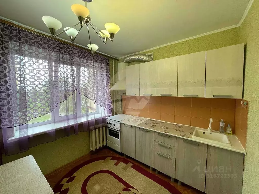 1-к кв. Белгородская область, Старый Оскол Макаренко мкр, 5 (42.0 м) - Фото 0