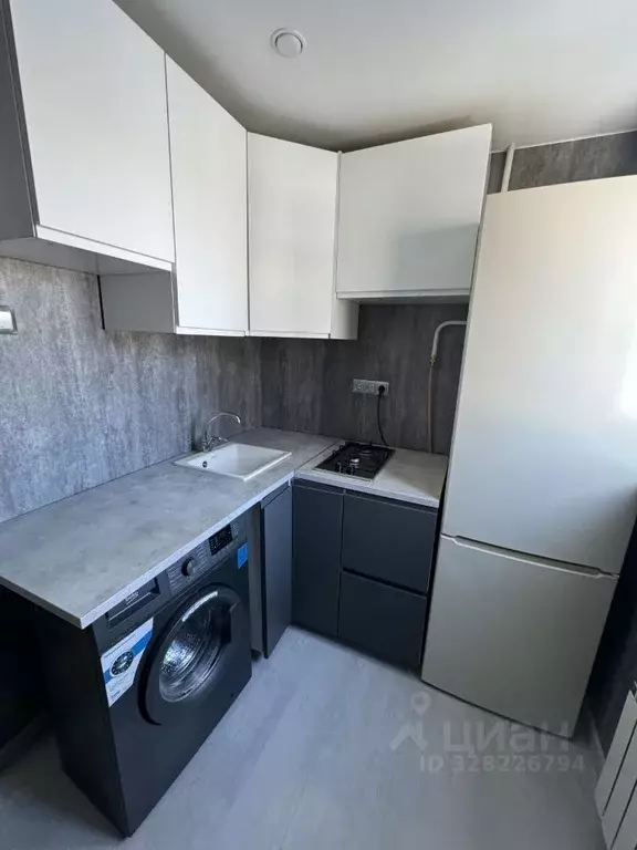 1-к кв. Свердловская область, Екатеринбург ул. Бакинских Комиссаров, ... - Фото 2