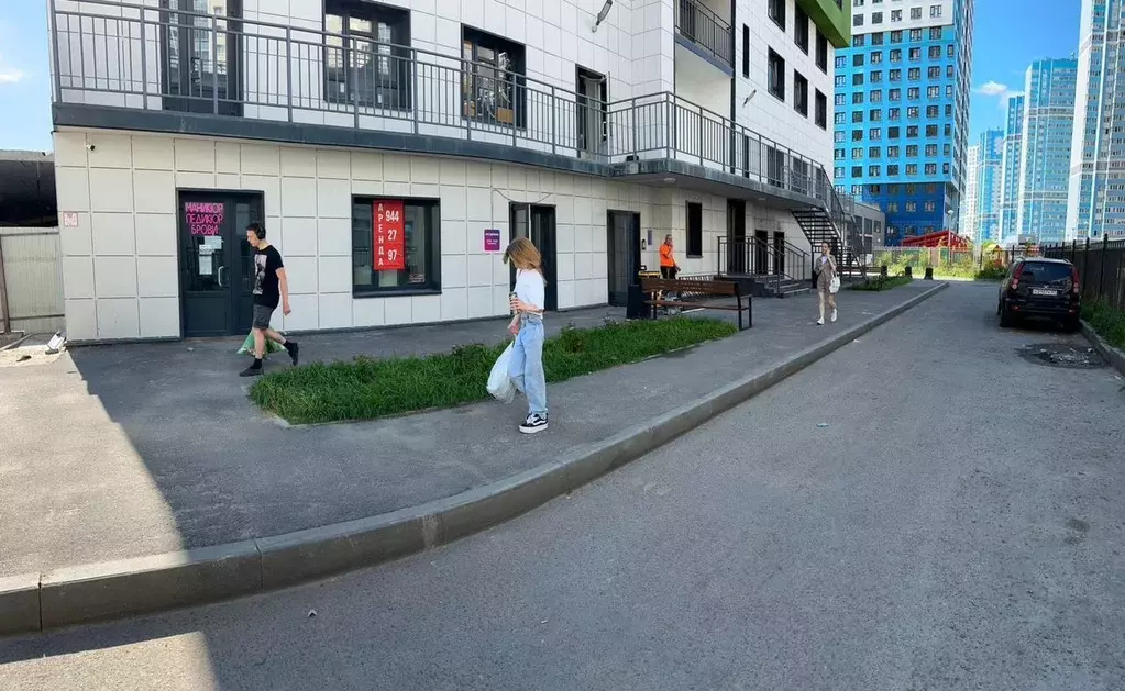 Торговая площадь в Санкт-Петербург пос. Парголово, ул. Архитектора ... - Фото 1