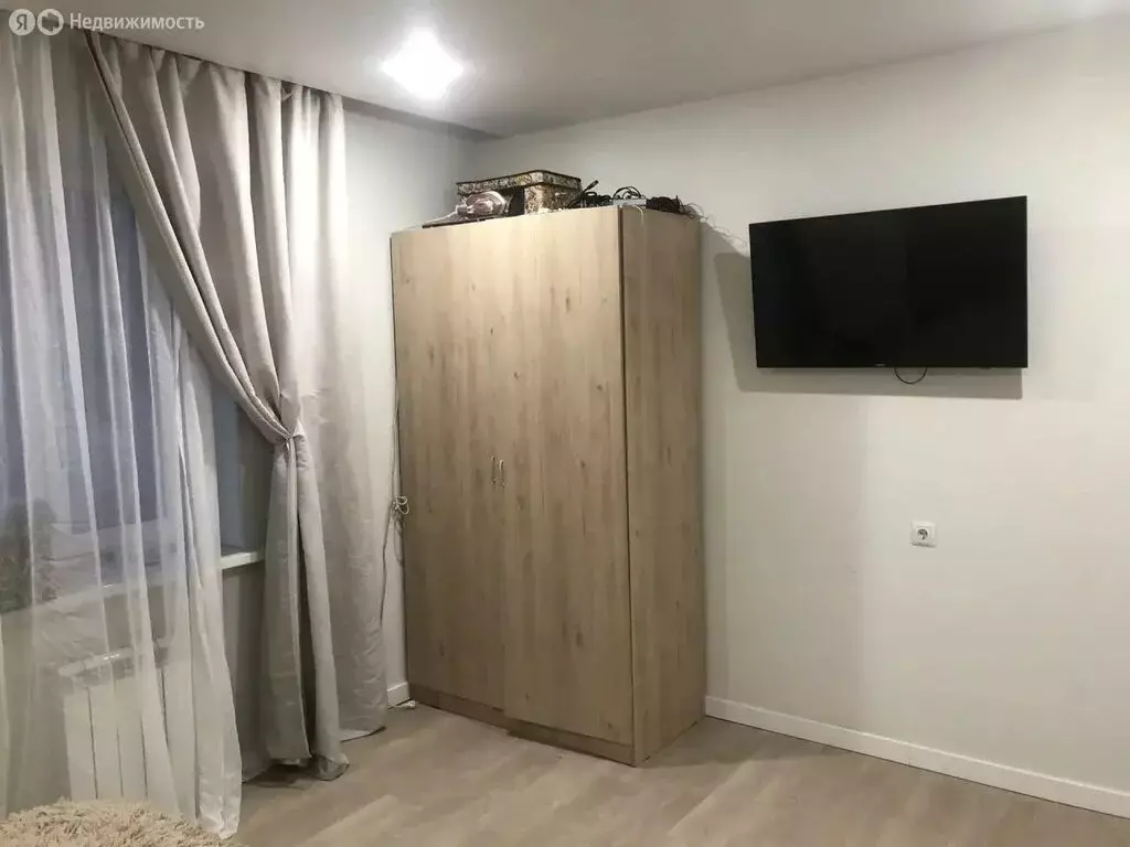 3-комнатная квартира: Владикавказ, проспект Героев Отечества, 8 (93 м) - Фото 2