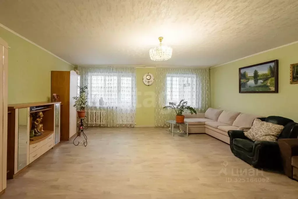 3-к кв. Ульяновская область, Ульяновск ул. Робеспьера, 85 (116.4 м) - Фото 1