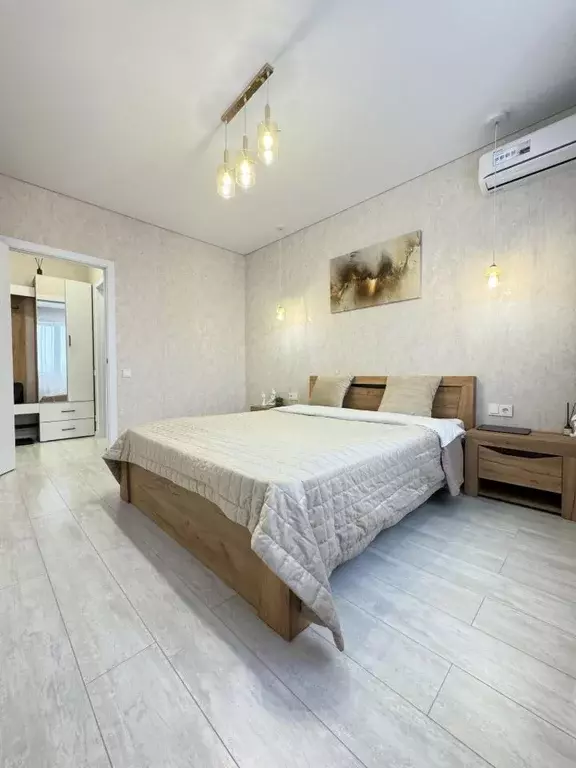 1-к кв. Оренбургская область, Оренбург ул. Фронтовиков, 8/3 (45.0 м) - Фото 1