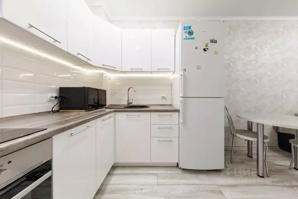 1-к кв. Брянская область, Брянский район, пос. Мичуринский, ... - Фото 2