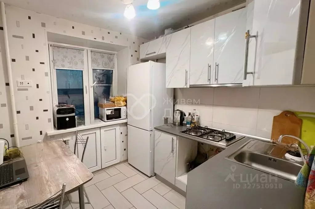 2-к кв. Волгоградская область, Волгоград ул. 7-й Гвардейской, 16 (44.0 ... - Фото 1