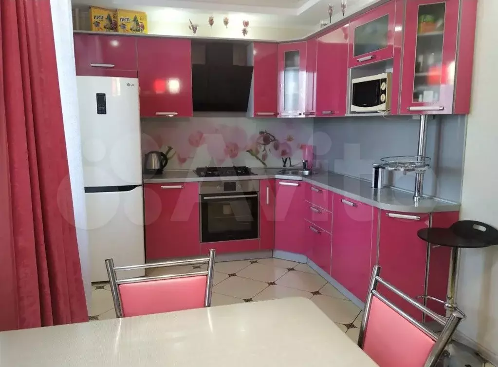 2-к. квартира, 54 м, 8/9 эт. - Фото 0