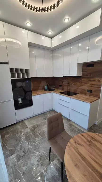 2-к. квартира, 70 м, 9/16 эт. - Фото 0