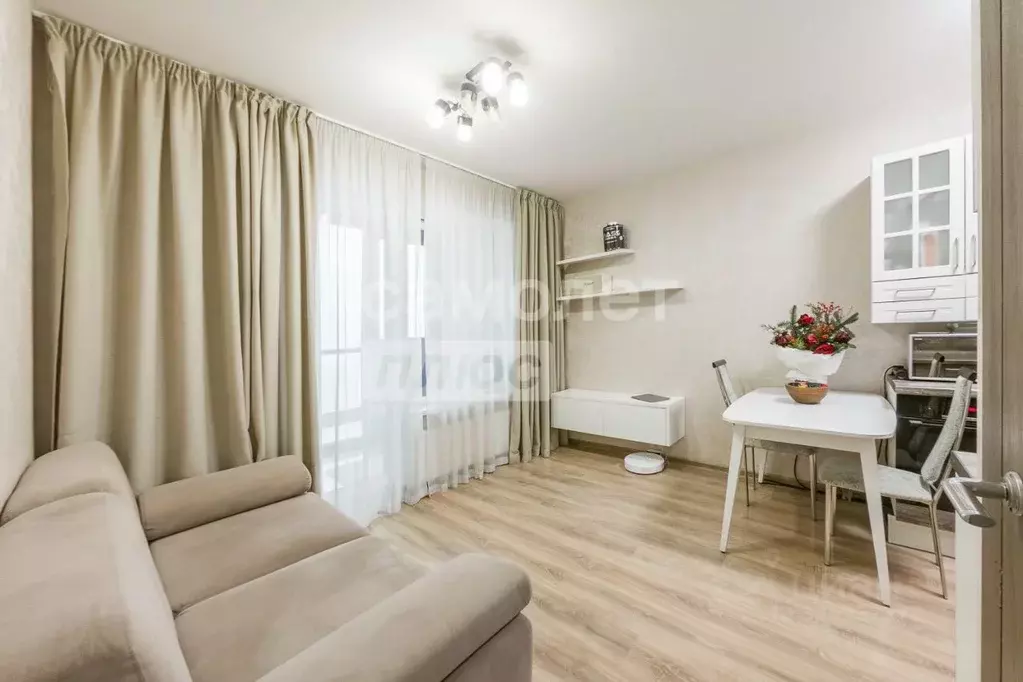 1-к кв. Свердловская область, Екатеринбург ул. Колмогорова, 73к2 (37.7 ... - Фото 1