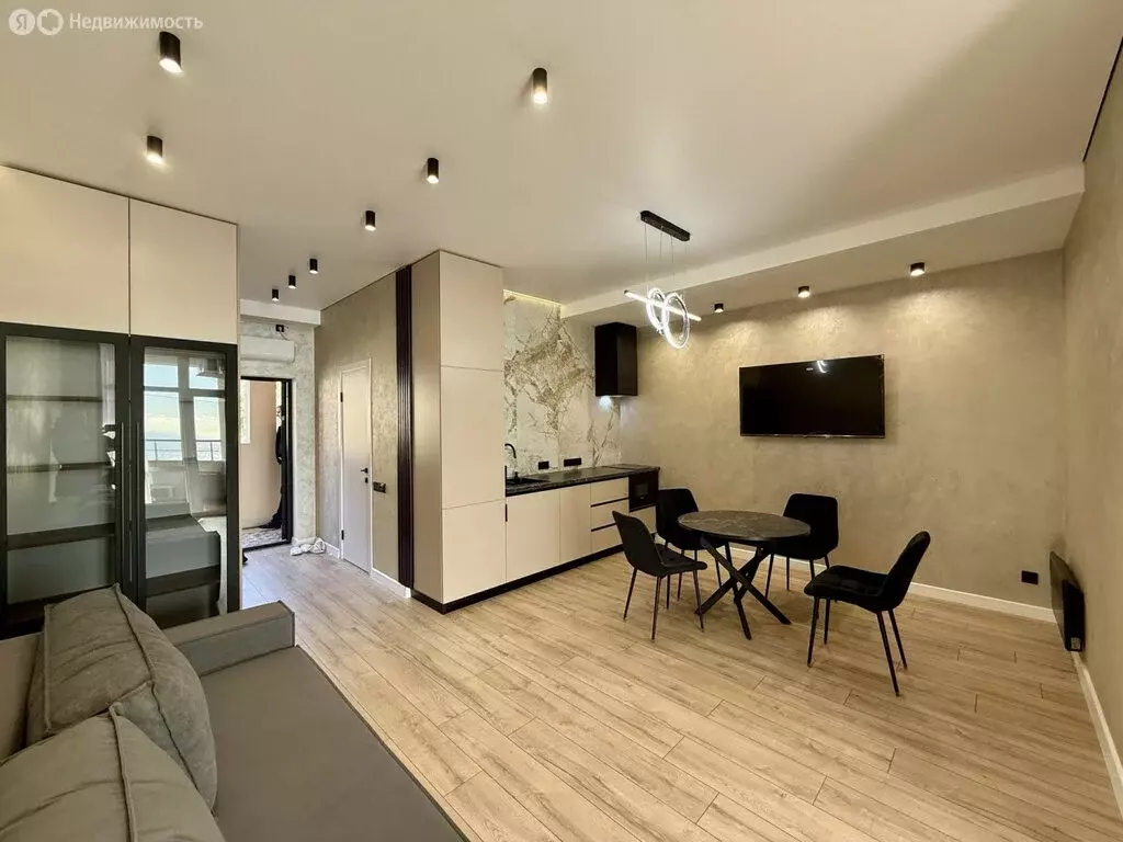 2-комнатная квартира: Восход, Наташинская улица, 2Ж (50 м) - Фото 1