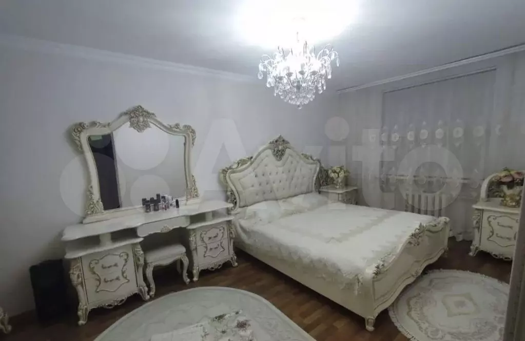3-к. квартира, 71 м, 2/5 эт. - Фото 0
