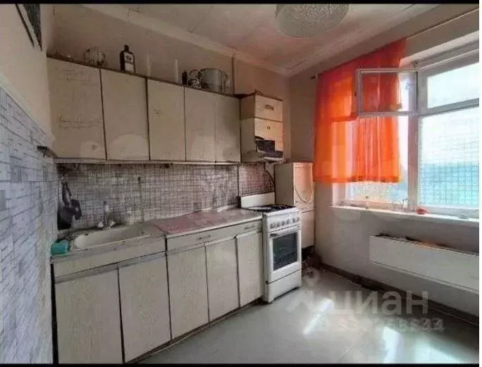 2-к кв. Омская область, Омск просп. Королева, 8 (51.0 м) - Фото 1