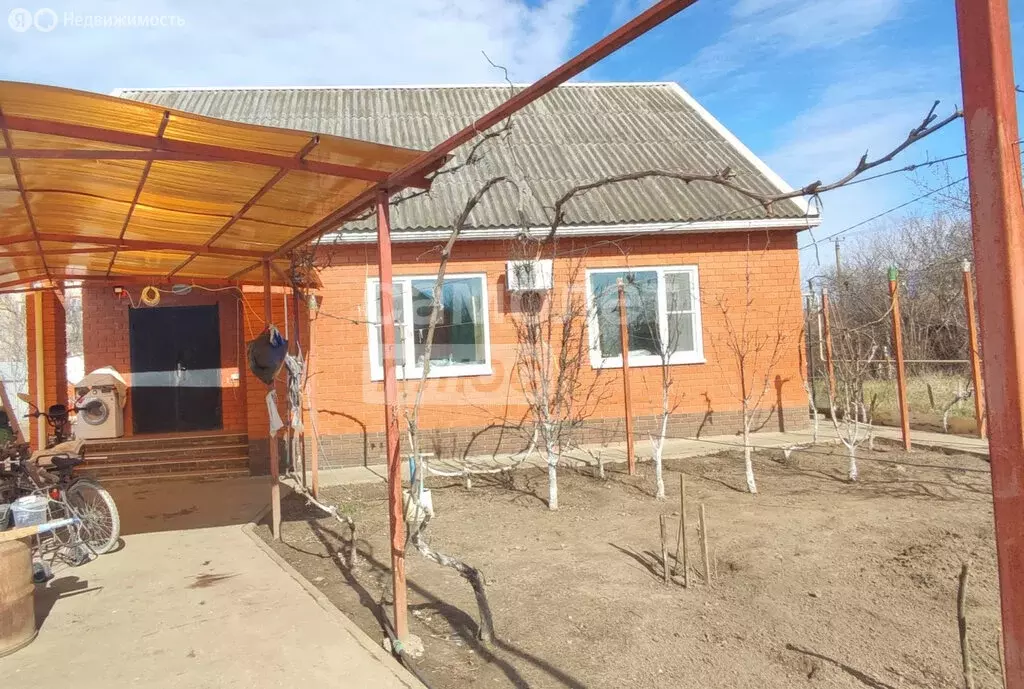 Дом в Темрюк, ДНТ Родник, Клубничная улица, 465 (75 м) - Фото 1