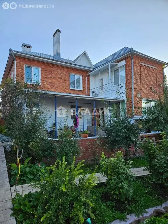 Дом в Белебей, Центральная улица (411 м) - Фото 1