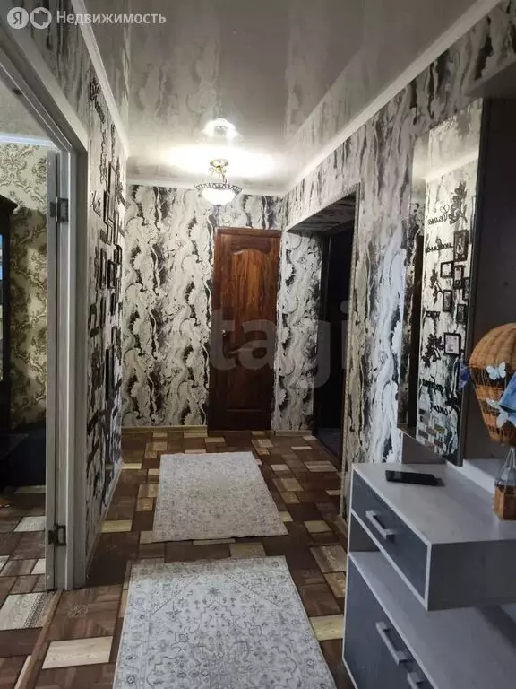 4-комнатная квартира: Стерлитамак, улица Артёма, 63 (75 м) - Фото 2