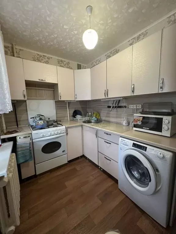 3-к. квартира, 65 м, 1/5 эт. - Фото 0