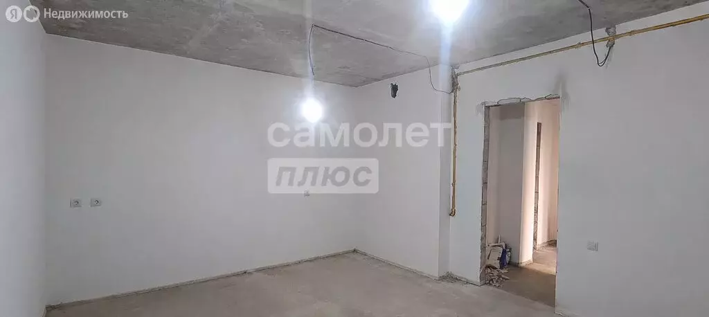 3-комнатная квартира: Липецк, улица Гагарина, 93 (66.99 м) - Фото 1