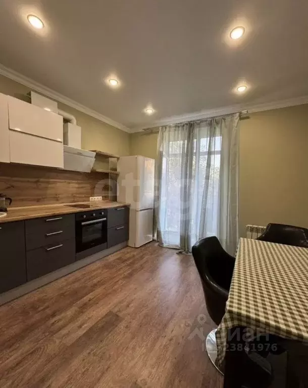 1-к кв. Ульяновская область, Ульяновск пер. 2-й Мира, 11 (50.0 м) - Фото 0