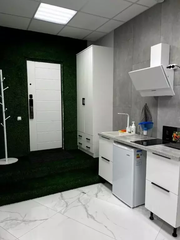 Комната Волгоградская область, Волгоград ул. Льва Толстого, 142 (25.0 ... - Фото 1