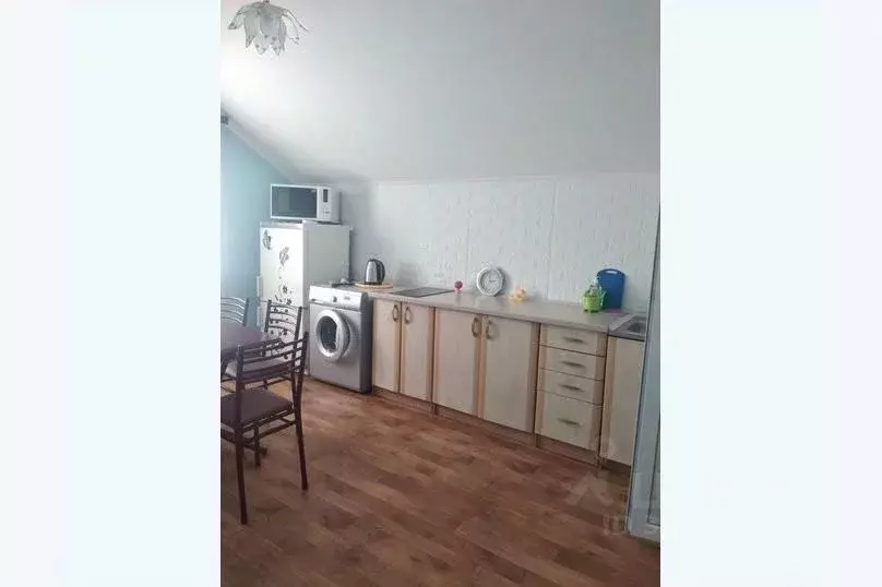 Дом в Крым, Сакский район, Уютненское с/пос, Елена-Садоводческий СПК ... - Фото 0