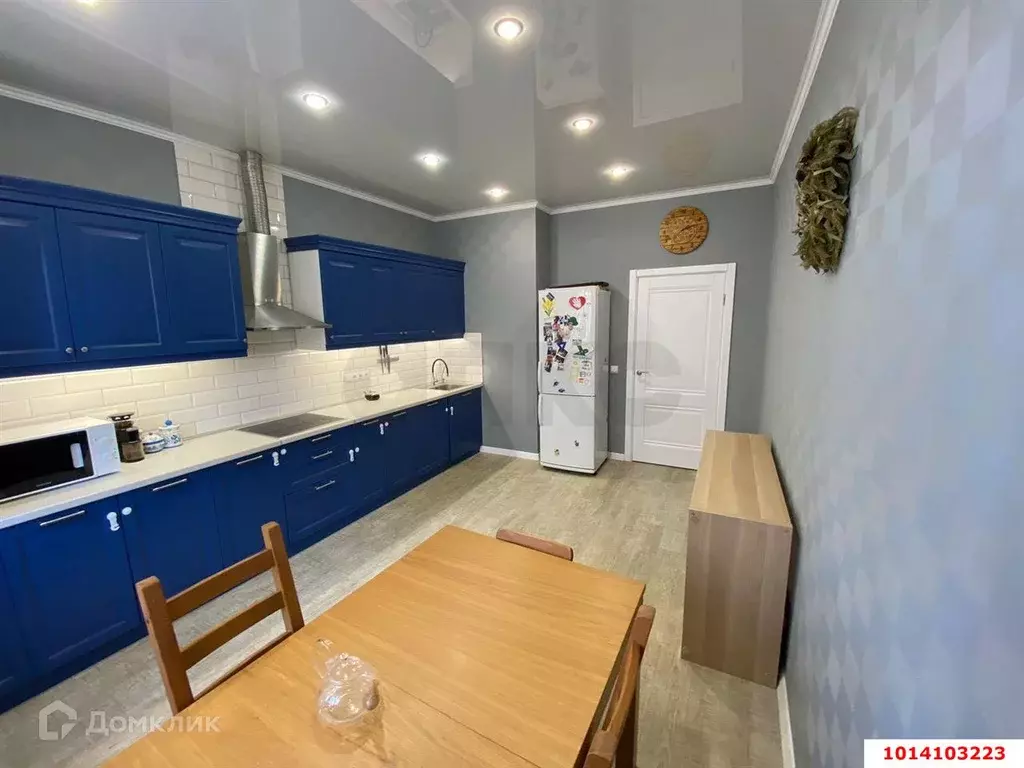 Продаётся 2-к квартира, 71.8 м - Фото 1