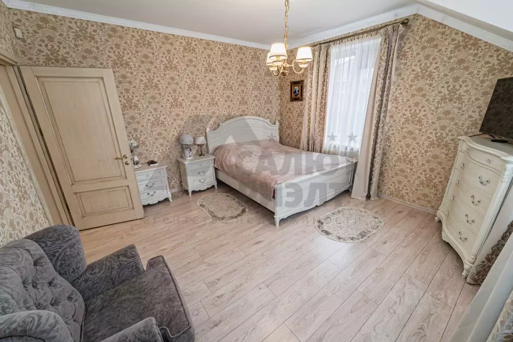 Дом в Калининградская область, Калининград ул. Генерала Белобородова, ... - Фото 1