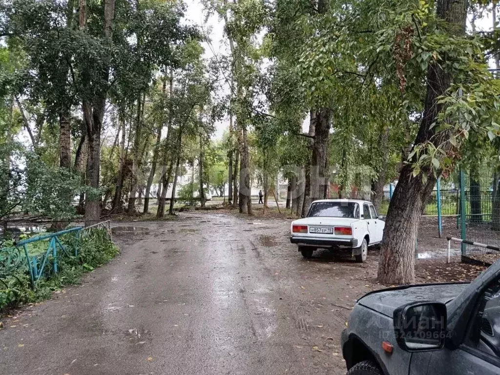 Комната Хакасия, Абакан Советская ул., 177 (10.0 м) - Фото 1