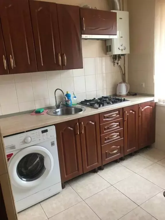 1-к кв. Кабардино-Балкария, Нальчик ул. Горького, 22 (35.0 м) - Фото 1