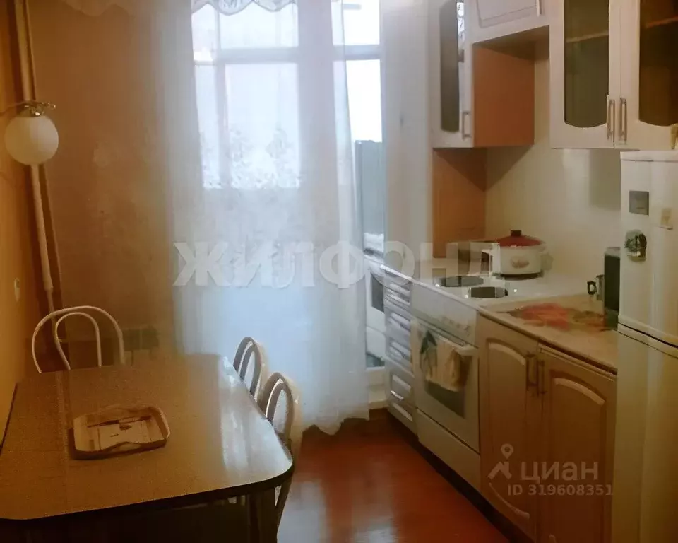 1-к кв. Новосибирская область, Новосибирск Линейная ул., 31/4 (32.0 м) - Фото 0