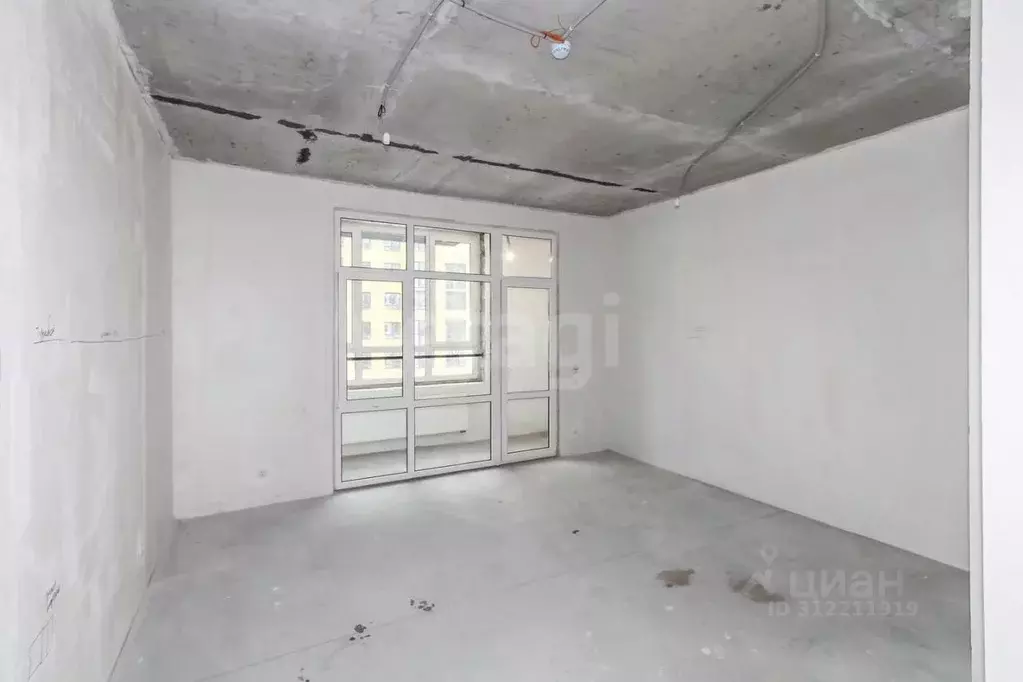 Студия Тюменская область, Тюмень ул. Евгения Войнова, 7 (36.2 м) - Фото 0